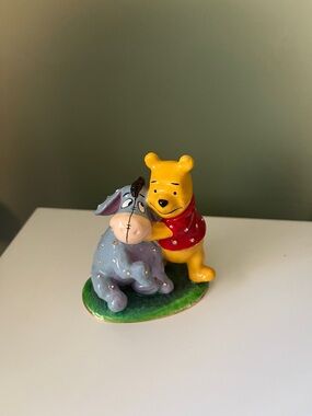 Pooh & Eeyore trinket container